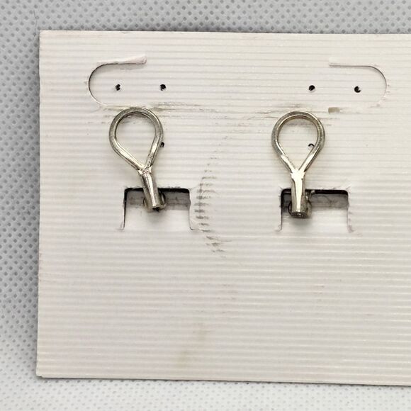 NWT Premier Designs Silver & Black Clip-On Earrings - Picture 3 of 3